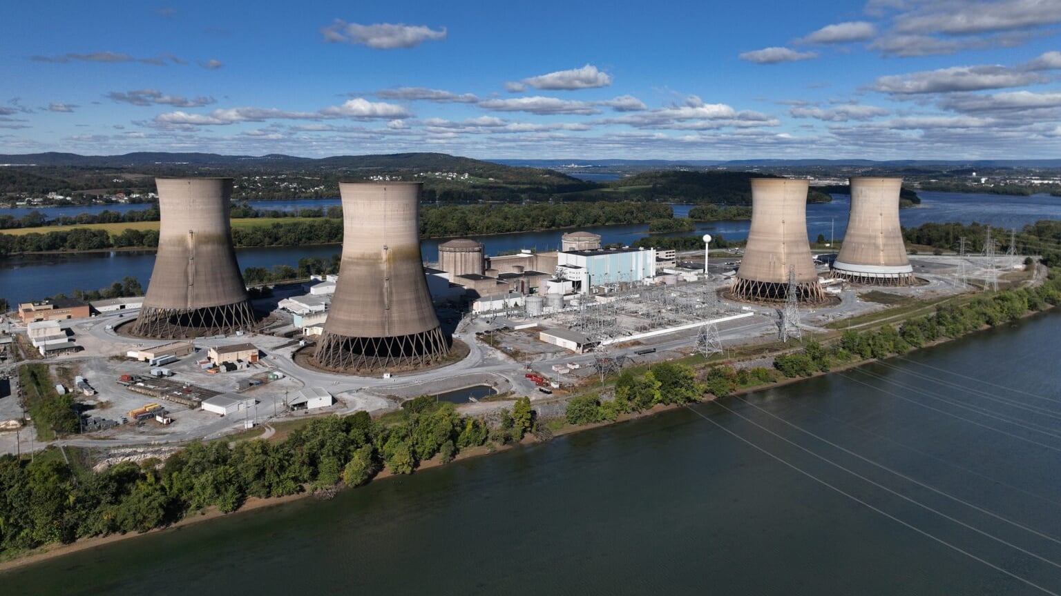 Google aprueba acuerdo para reabrir central nuclear en Iowa