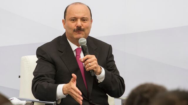 César Duarte. Acusaciones de desvíos.