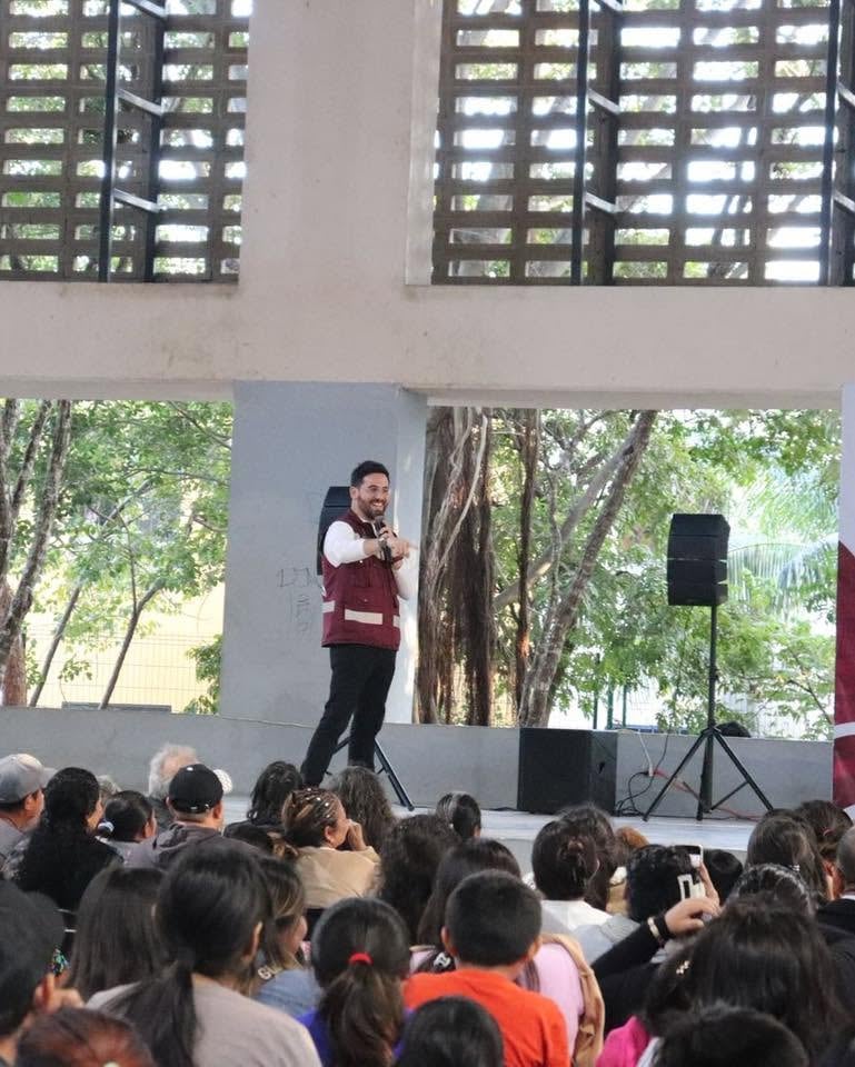 Óscar Rébora Aguilera es el titular de la SEMA de Quintana Roo.