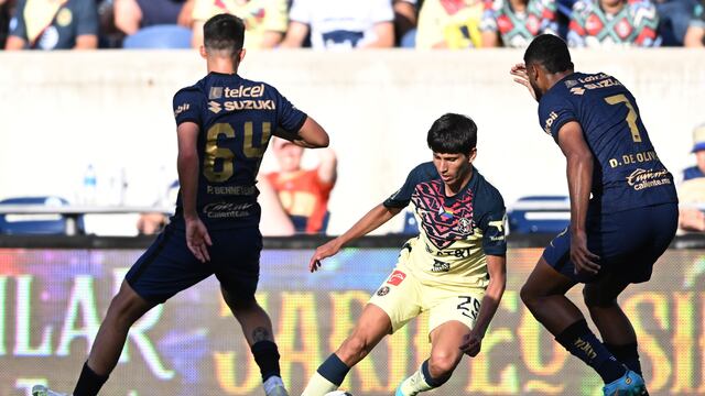 Jürgen Damm jugó 35 minutos ante el Club Pumas en un amistoso en los Estados Unidos.