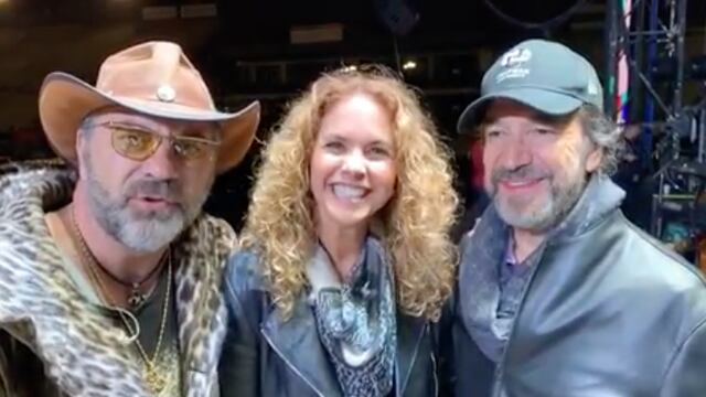 Mijares, Lucero, El Buki