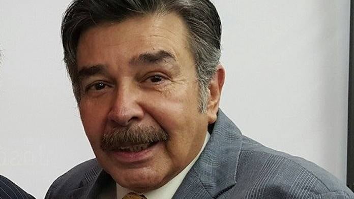 Se disculpa con un comunicado