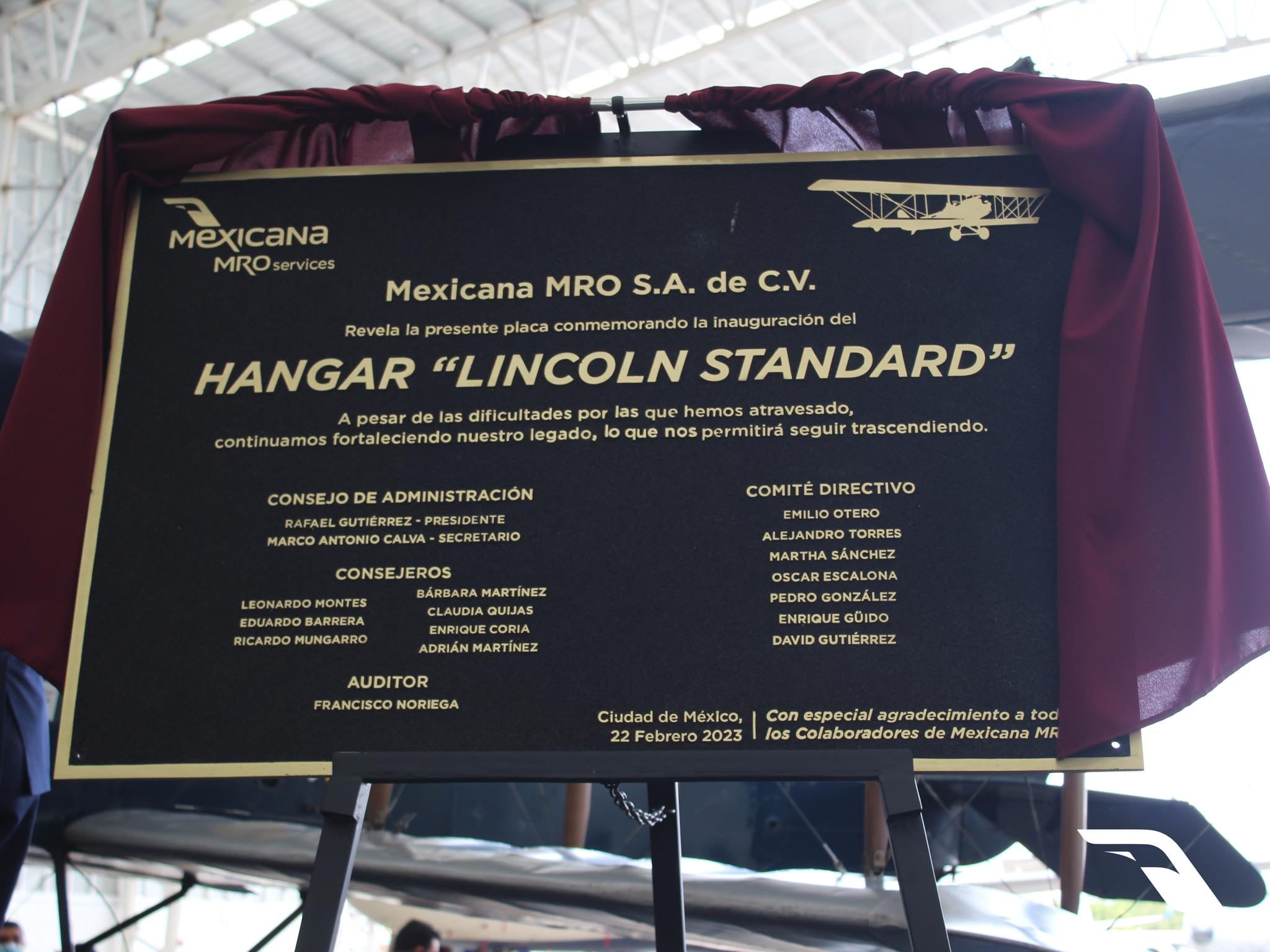 Hangar "Lincoln Standard" de Mexicana MRO