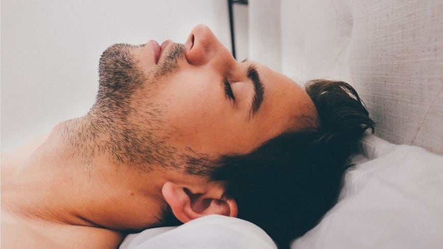 Hombre dormido