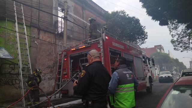 Edificio que se incendió en Centro Histórico de CDMX