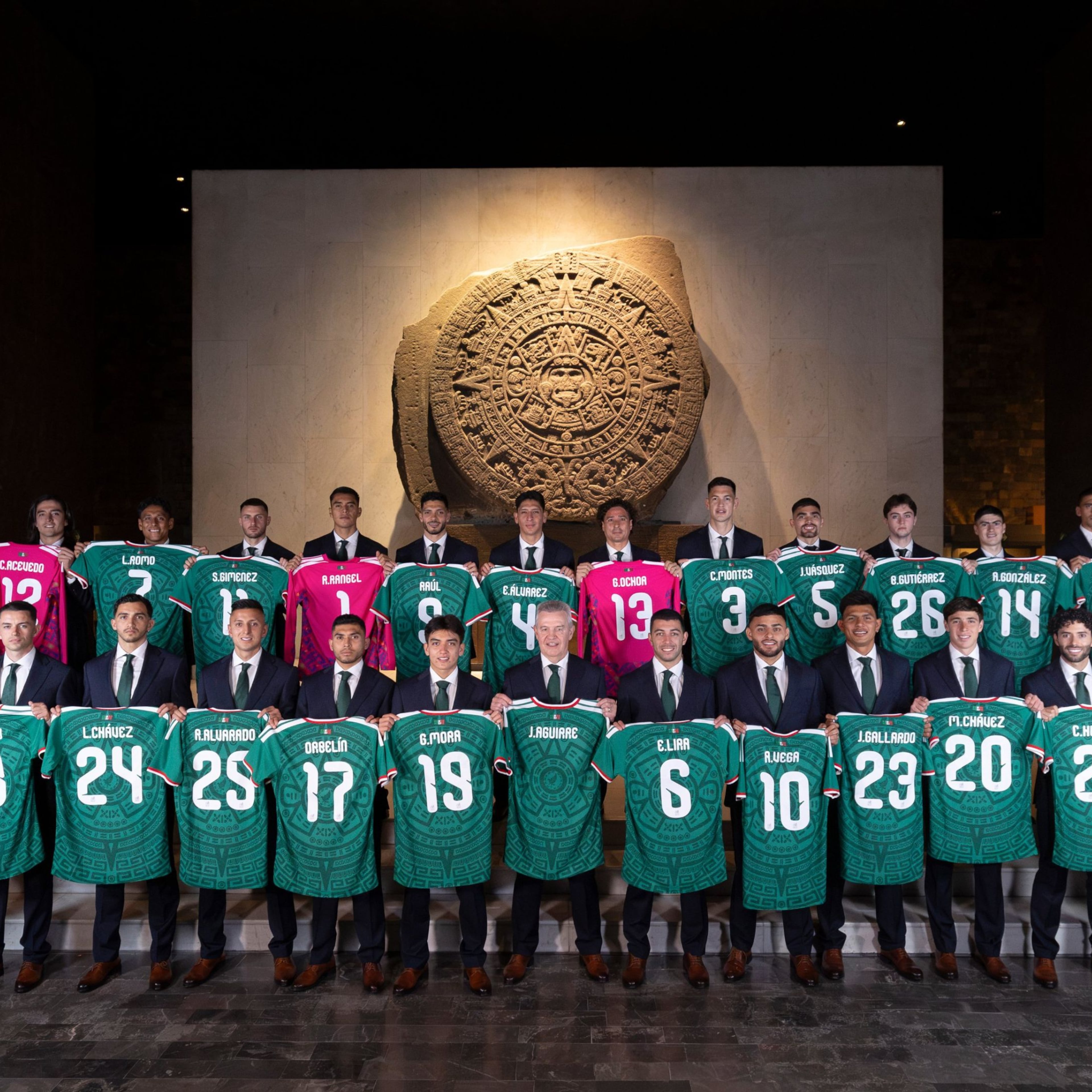 México presume su historia en la foto oficial rumbo al Mundial 2026