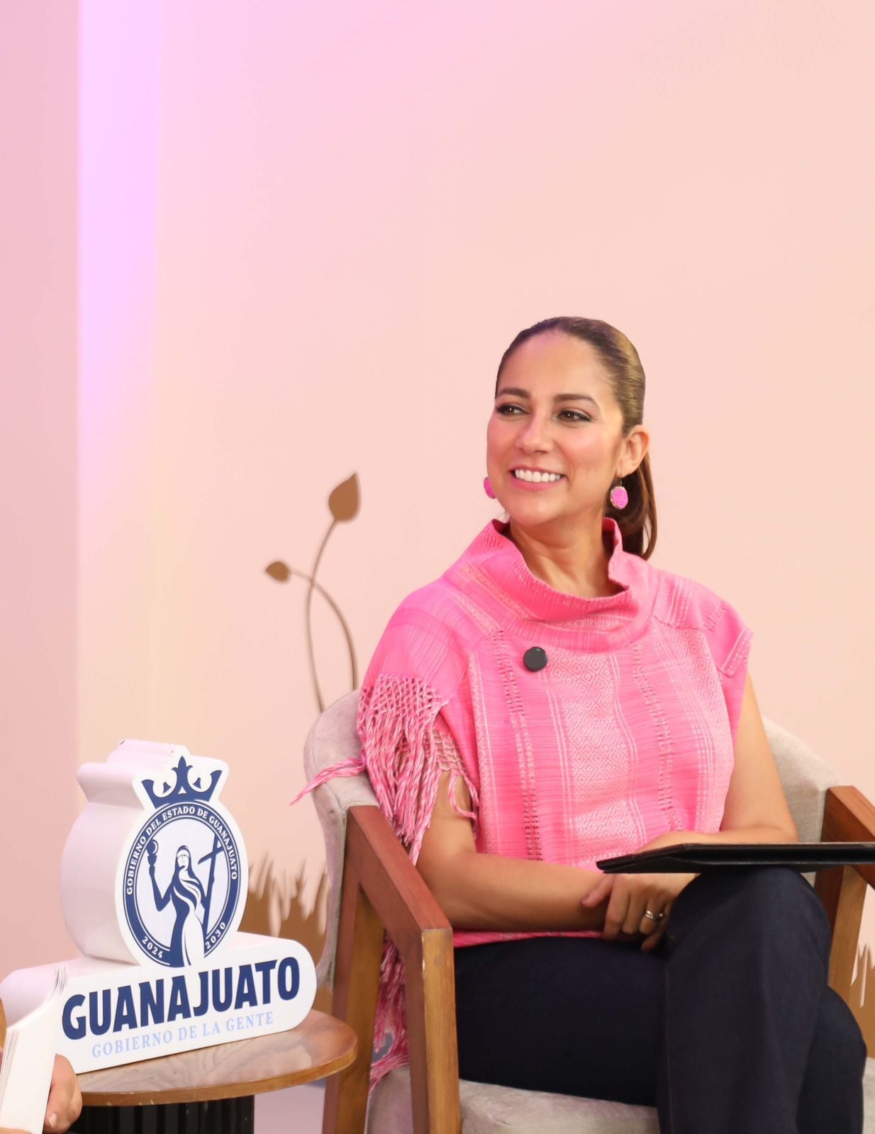 Libia Dennise refuerza compromiso con la niñez en Guanajuato