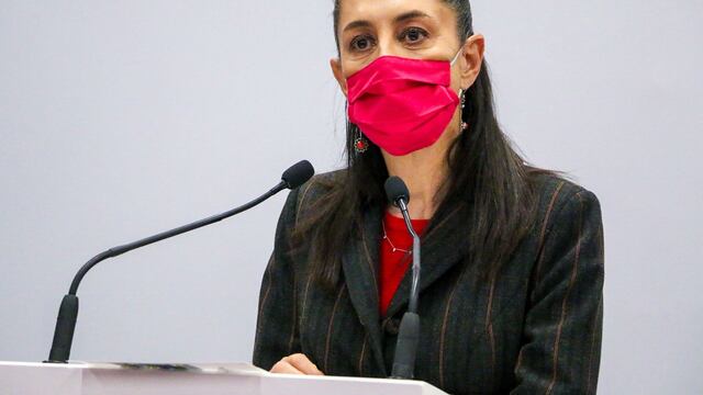 Claudia Sheinbaum se vacunó contra Covid-19 con la dosis de Pfizer