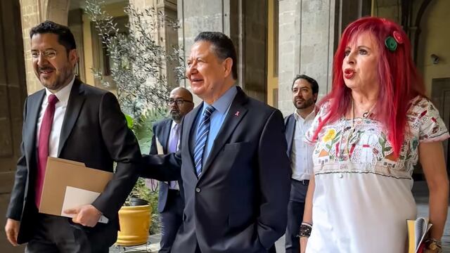 Julio Menchaca Salazar, gobernador de Hidalgo,