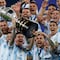 ¿Son sus compañeros o sus fans? Jugadores de Argentina inventan otra canción para Lionel Messi