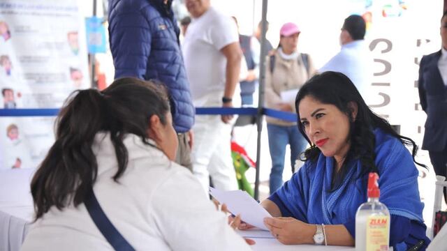 Karla Fiesco arranca obras de alumbrado público y bacheo en Cuautitlán Izcalli