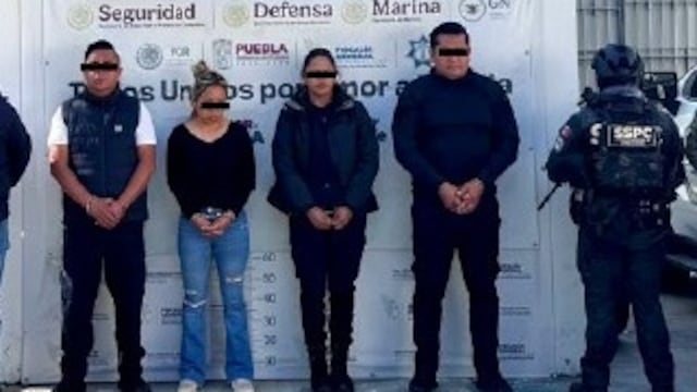Policías municipales de Puebla caen por vínculos con La Barredora