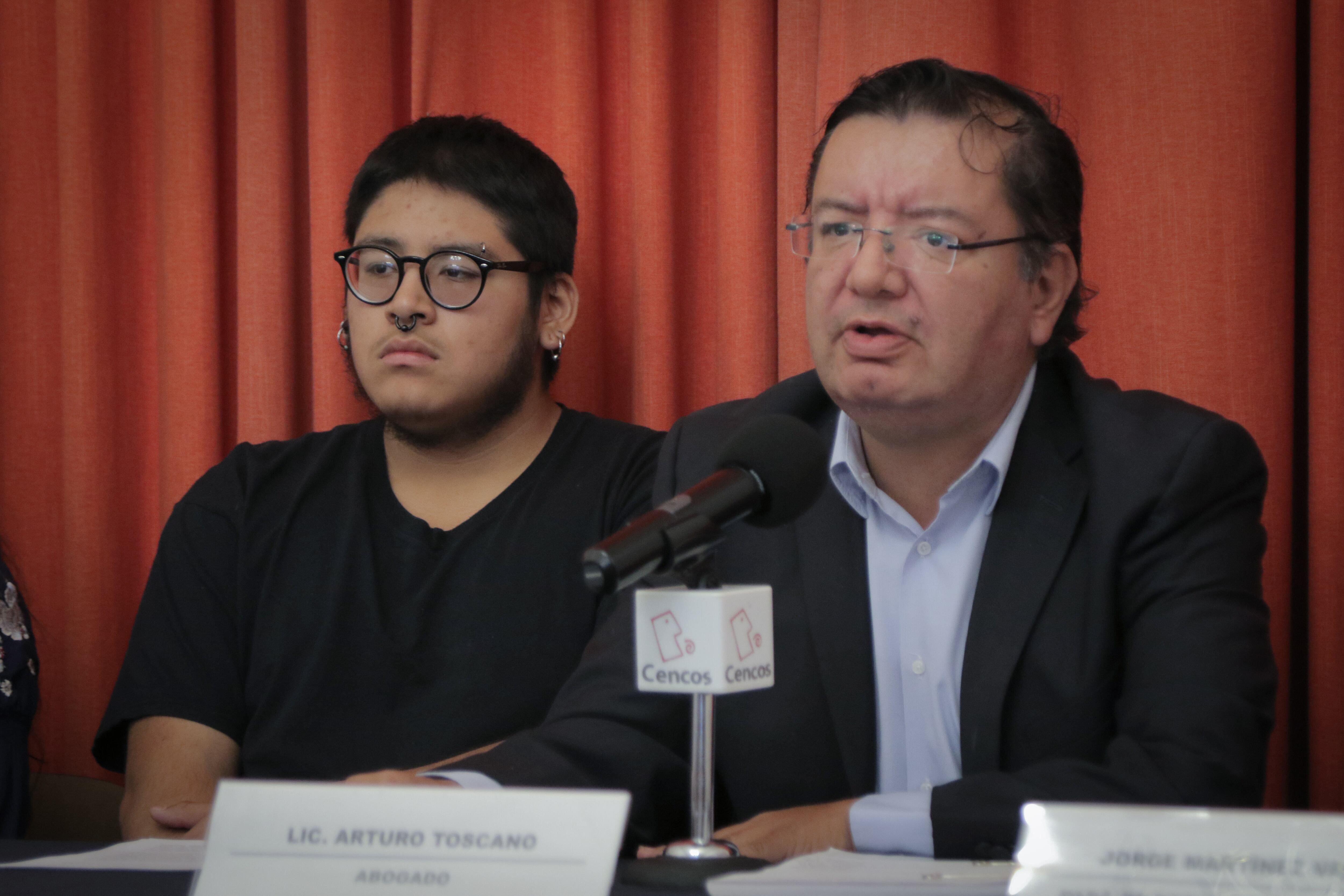Conferencia sobre casos de expulsión de la UNAM.