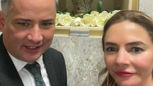 Carla Humphrey y Santiago Nieto