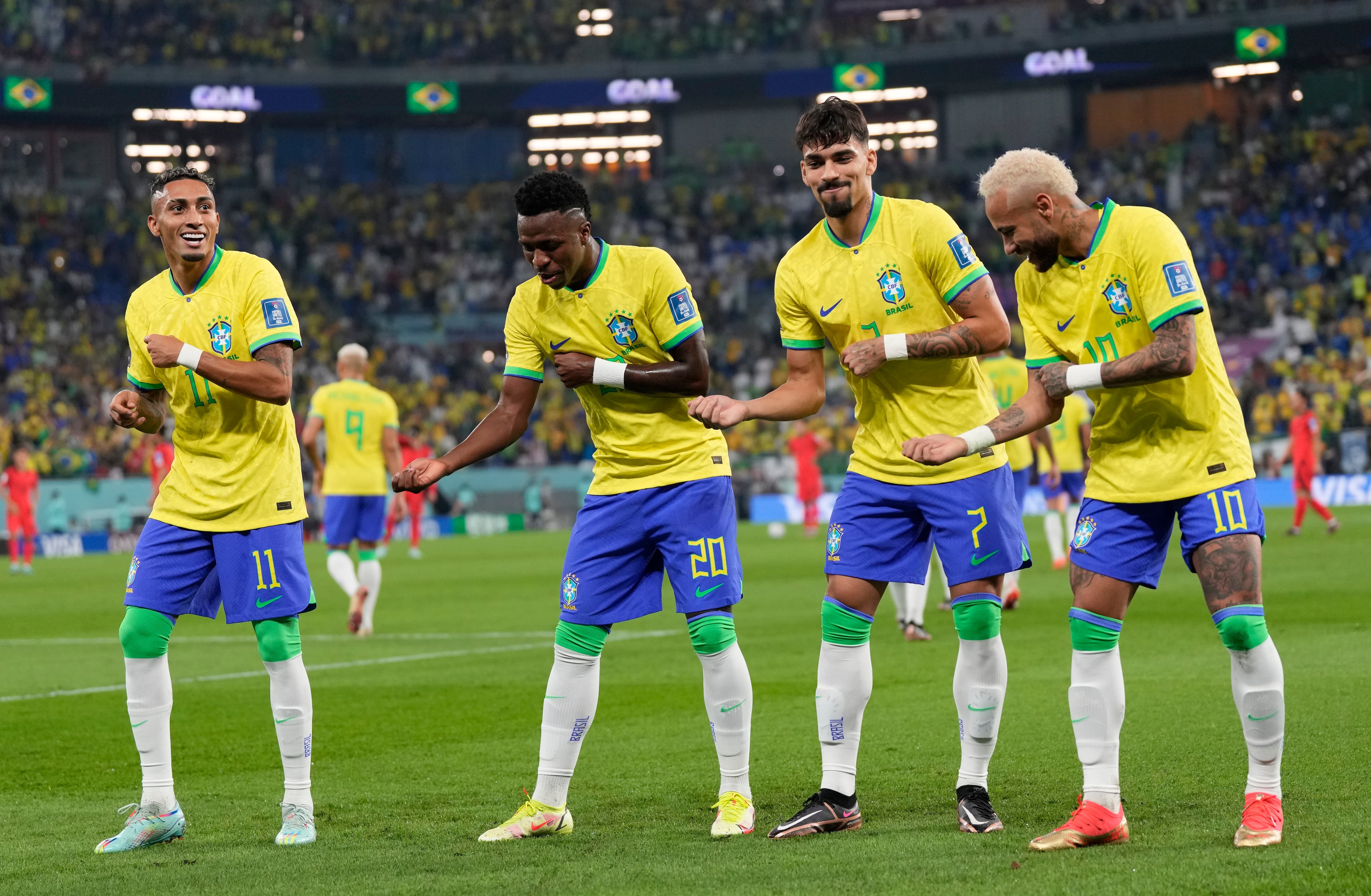 La Selección de Brasil vence 2-0 a Corea del Sur en los primeros minutos de juego.