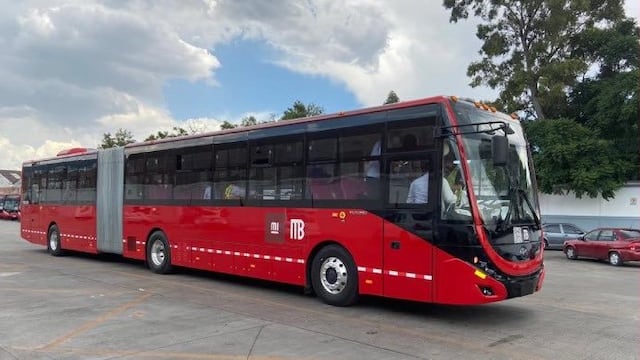 Nueva unidad de Metrobús