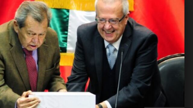 Saltándonos la parte de ingresos, los egresos le ponen número al populismo mal maquillado que goza de cabal salud. Demuestra las filias y las fobias de AMLO.