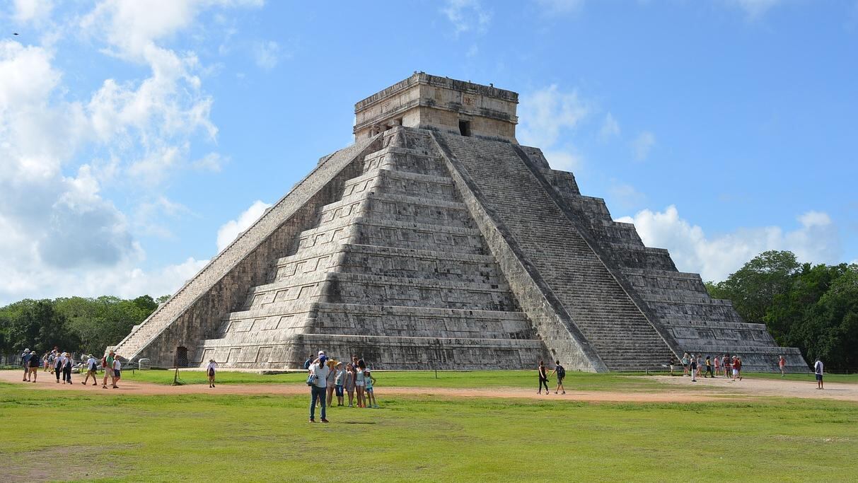 El templo de Kukulkán.