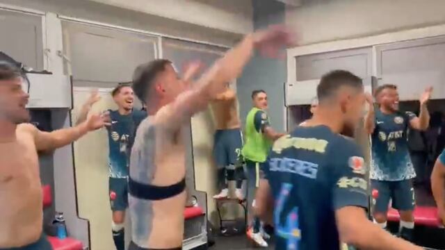 Festejo del Club América tras vencer al Necaxa