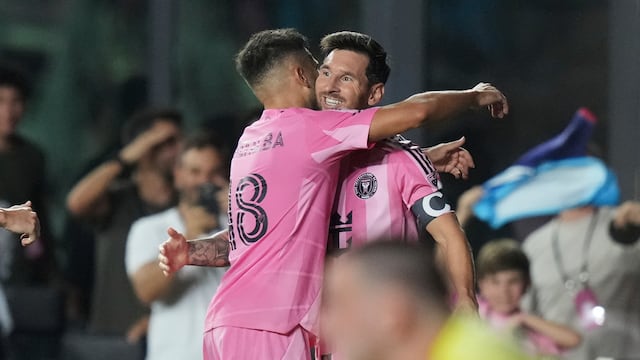 Tiene 19 años, es de Haití y juega con Messi pero su corazón le haría representar a México.