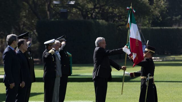 AMLO en el Día de la Bandera