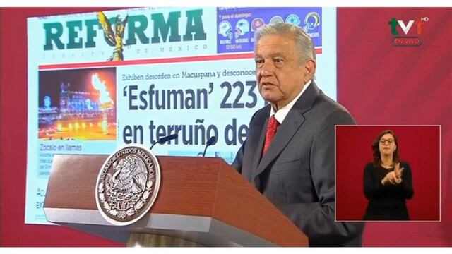 AMLO y diario Reforma