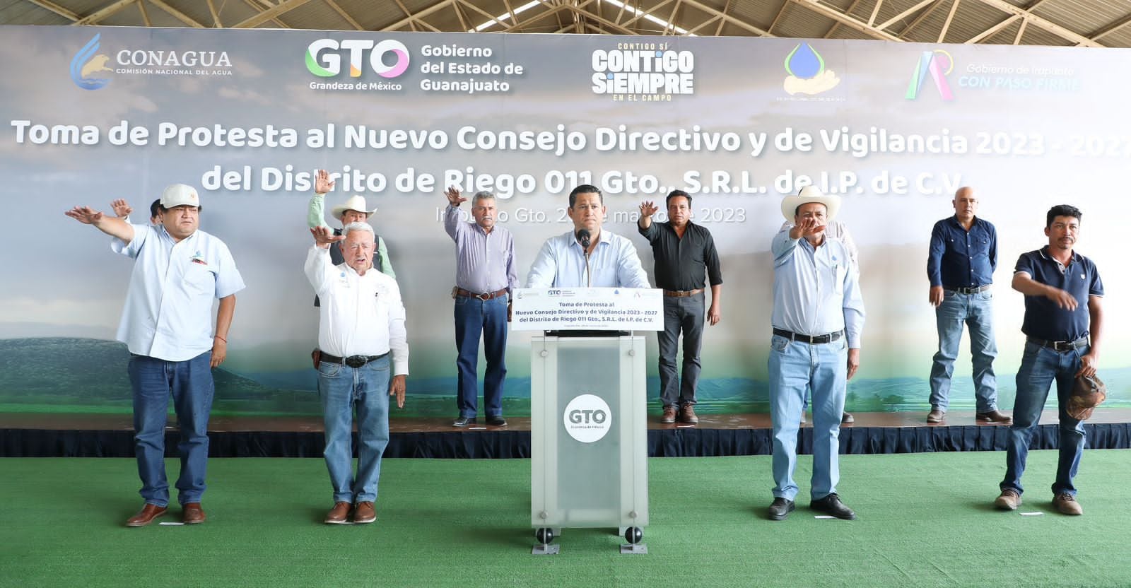 Diego Sinhue Rodríguez ratifica millonaria inversión para el campo en Guanajuato