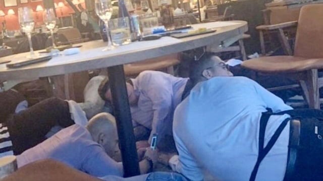 Balacera en Plaza Artz.