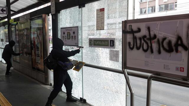 Metrobús Tlaltelolco