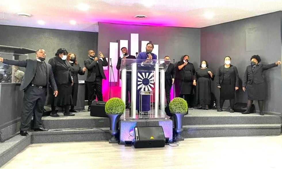 Pastor reclama a sus feligreses