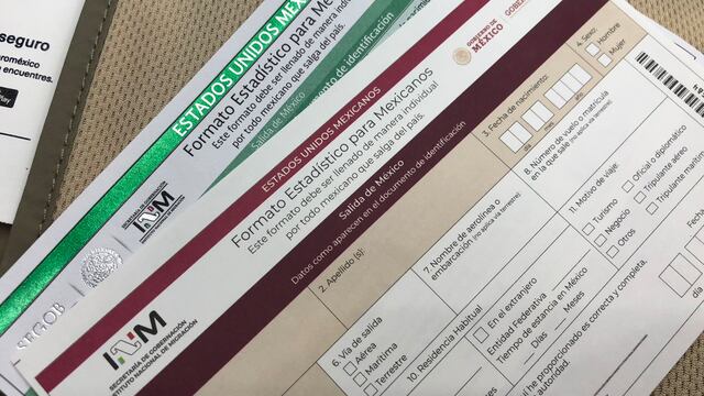 Acusan que formatos de migración cambiaron de color verde a guinda “Morena” en Twitter