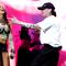 ¿Se puso nerviosa? Anitta fue la invitada especial de Peso Pluma en Coachella 2024 y le tocó perreo (VIDEO)