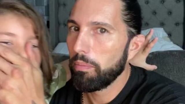 Poncho de Nigris y su hijo