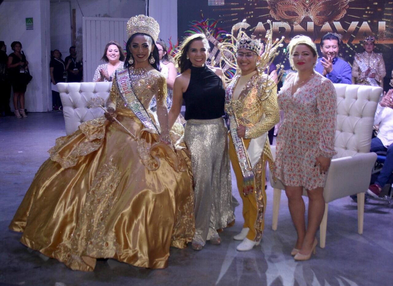 Toda una fiesta elegante se vive en Cancún.