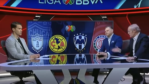 Momentazos de la TV: José Ramón Fernández se burla de Chicharito en la cara de Sergio Dipp