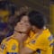 Juan Pablo Vigón le planta tremendo beso en la boca a Sebastián Córdova; le anulan el gol al Club Tigres