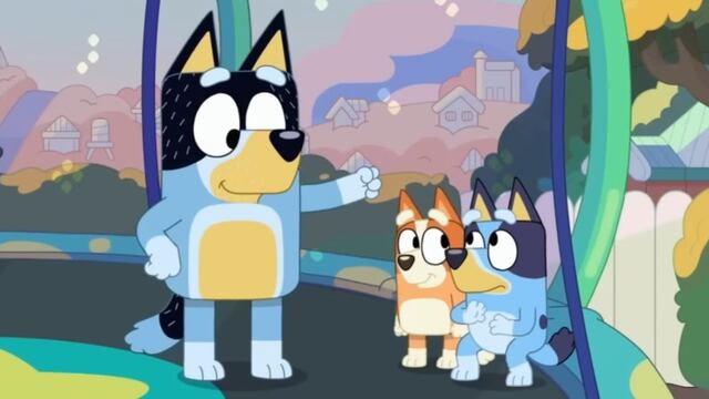 Maratón de Bluey y Bingo haciendo ejercicio