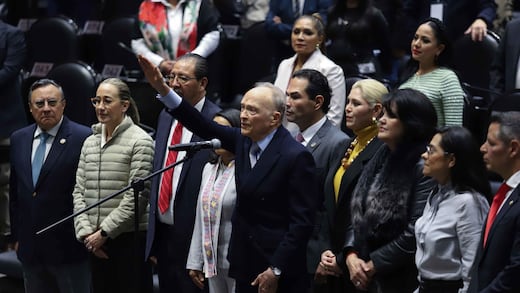 Alejandro Gertz Manero toma protesta como embajador del Reino Unido