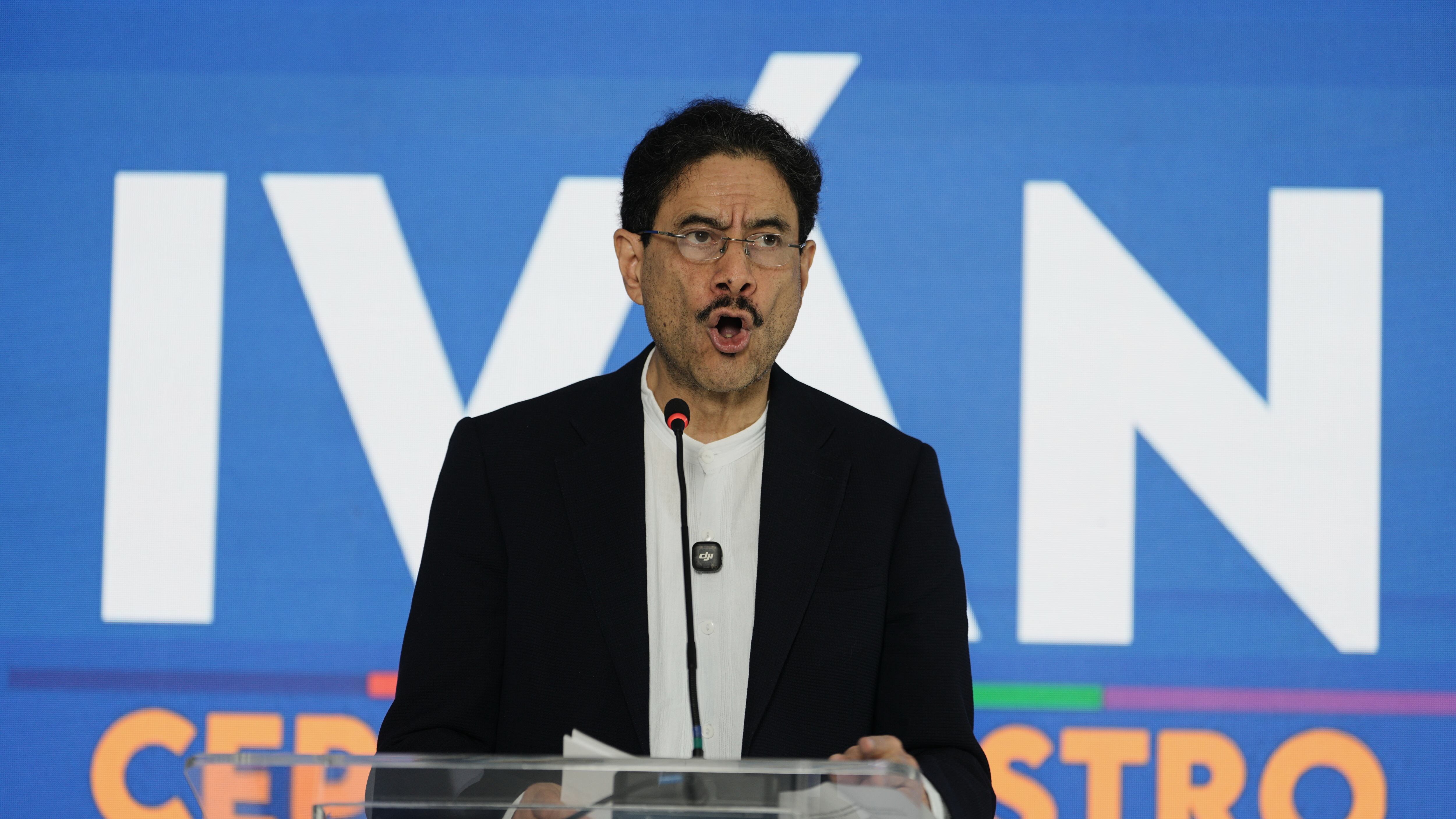 Iván Cepeda sacude la política colombiana con llamado a la desobediencia civil