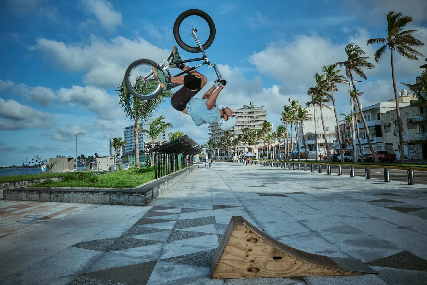 ¿Quién es Irving Acosta? Atleta, biker y ex participante de Exatlón México