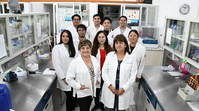 BUAP trabaja en optimizar el uso de antibióticos