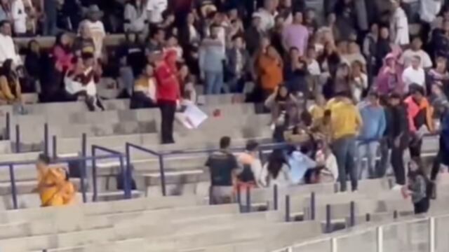 Pelea entre aficionados