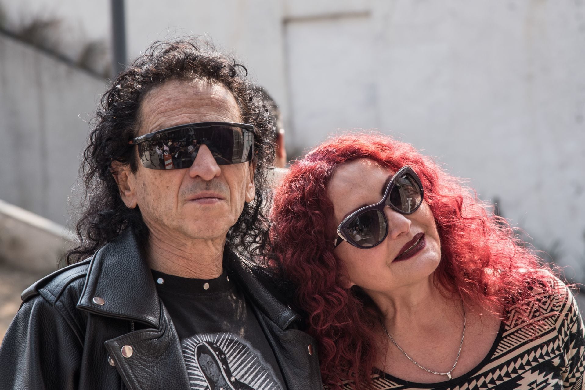Alex Lora y Chela Lora, cantantes.
