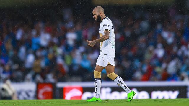 Dani Alves.