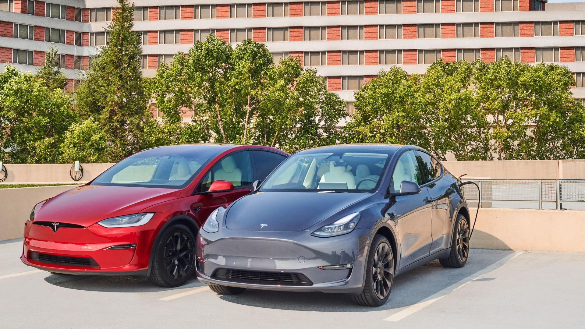 Tesla y Hilton llegaron a un acuerdo que beneficia a viajeros