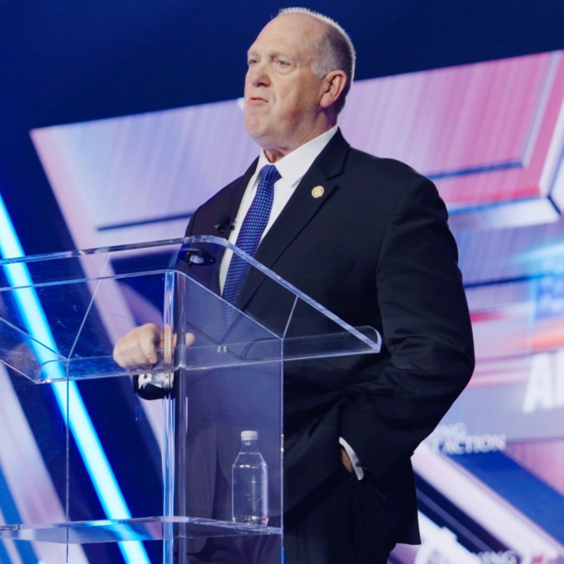 ¿Quién es Tom Homan? El “zar fronterizo” de Estados Unidos y aliado de Trump