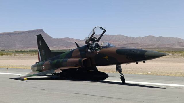 Avión Northrop F-5 de la Fuerza Aérea Mexicana sufre percance