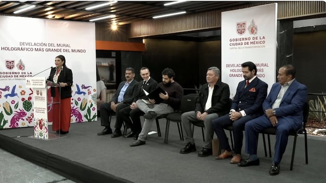 Clara Brugada inaugura el mural holográfico más grande del mundo en el Metro CDMX