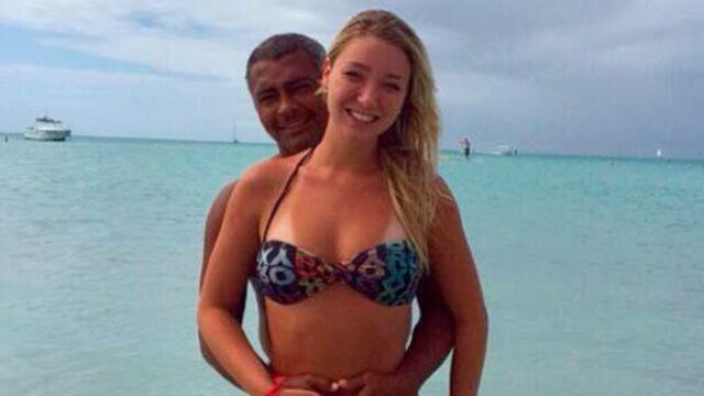 El Ex futbolista brasileño presume fotografías con una joven de 19 años a quien llama "Mi Baby"