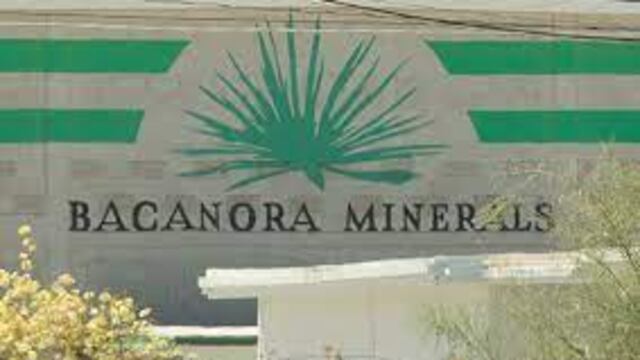 La concesión de explotación minera en el pueblo de Bacadehuáchi, Sonora a la compañía Bacadenora Lithium de capital canadiense y de intereses chino-americanos, fue ‘regalada’ en pesos desde años atrás por los gobiernos en turno y a valor actual, las empresas se han sacado la lotería muchas muchas veces más a razón actual de 17 mil 600 dólares por tonelada.